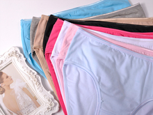 Anti Bacterial 95 Cotton Solid Sexy Briefs Women Underwear Natural Color Comfortable Women Panties 224