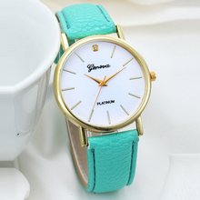 2015 New Fashion Casual Children Watches Cute Cartoon Bear Silicone Watches Quartz Wristwatches Hours for Kids Students