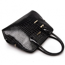 HOT Women messenger bags Luxury Shoulder Bag Brand Lady Handbag Fashion Women bag Clutches tote Brand