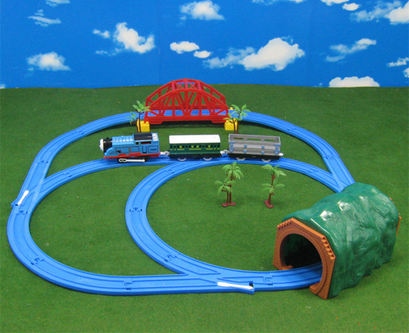 Thomas And Friends Electric Thomas Trains Set With Rail Toys For Children B...
