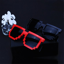 Vintage Women’s Men’s Pixel Sun Glasses Deal with it Glasses Female Male Square Goggles Mosaic Thug life Glasses Maynkraft Trend