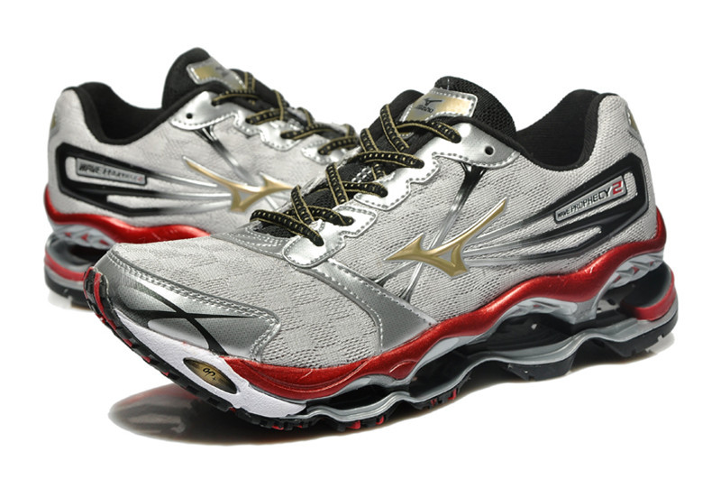 Кроссовки Mizuno Wave Legend 2