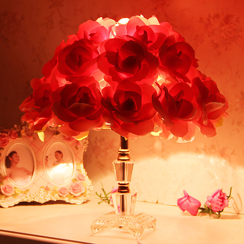 Bon Mardi Lampe-de-Table-chambre-lampe-de-chevet-tissu-roses-rouge-cadeau-de-mariage-idées-fleurs-de
