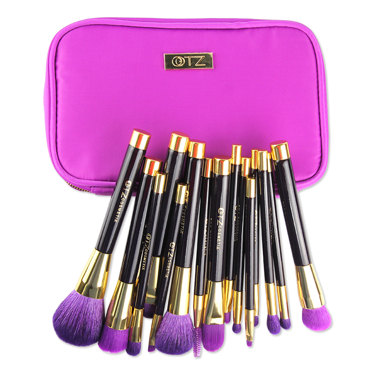 Pouch synthetic Natural With Hair.jpg best Synthetic makeup or Makeup natural brushes Travel  Brush Set