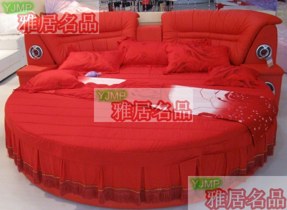Round bed bedding red romantic round bedspread round fitted round bed ...