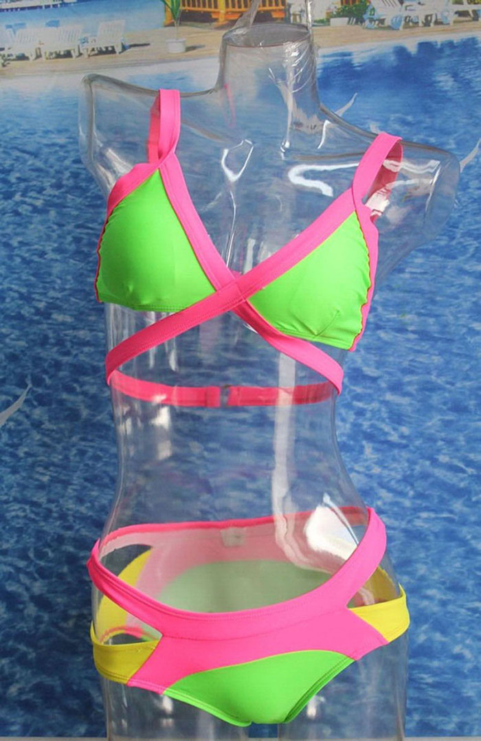 New 2015 Deep V Sexy Women\'s Bikini Set Push-up Padded Bra Swimsuit Set Women Underwire Swimwear print bikinis set (2)