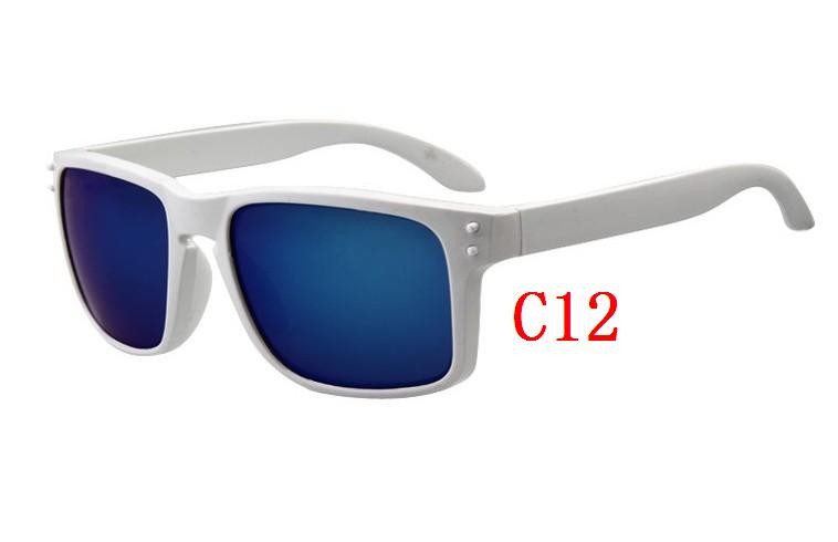 C12