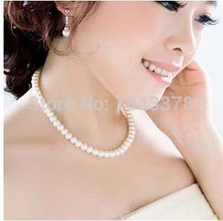 2015-New-Fashion-Necklaces-for-Women-Statement-Pearl-Choker-Jewelry-Accessories-Trendy-Style-Elegant-Simulated-Pearls.jpg_640x640