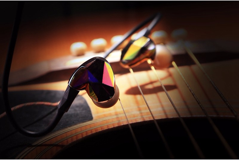 2799621329_1077363008