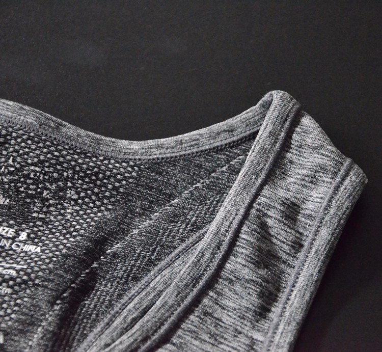 2230550429_1739541409