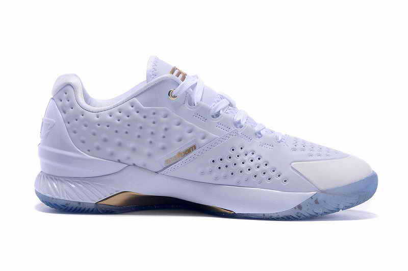 Curry-1-men-white-gold-basketball-shoes-low-with-box.jpg