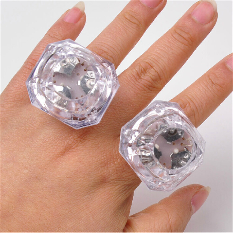 Diamond rings for wholesale
