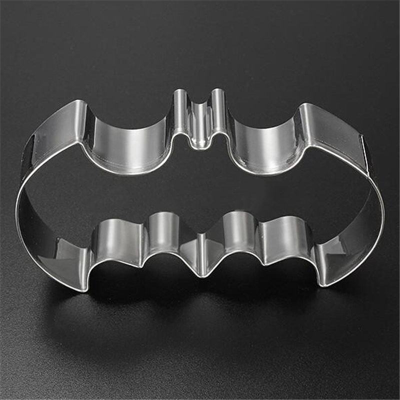 3D Batman Shape Stainless Steel Cookie Cutter Batman Film Theme Mousse Ring Biscuit Mould Kitchen Baking Pastry tool Cake Mold