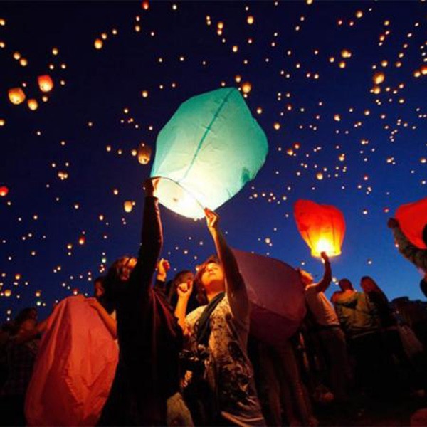 Wishing Lanterns SKY Flying Balloons Lights Halloween Lights Chinese