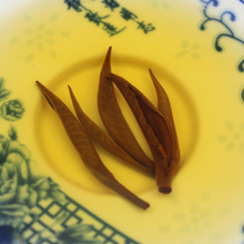 Premium Yunnan Pure Golden Black tea AAAA 2015 spring organic tea yunnan dianhong congou golden buds