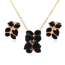 2016 Gardenias Shape Women Jewelry Set Unique Earrings Flower Pendant Necklace Wedding Jewelry JYQ