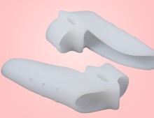 Silicone gel bunion splint big toe separator Overlapping spreader protection feet care corrector aligns health hallux