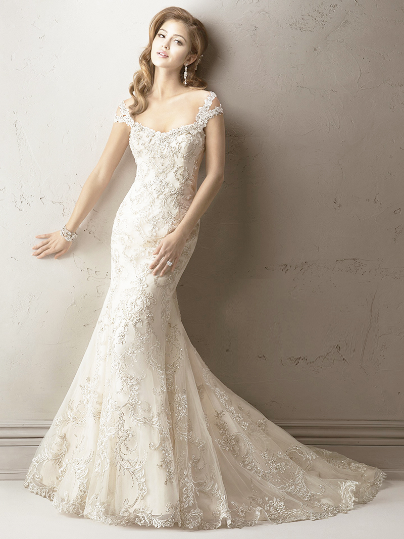 New Fashionable Celebrity Sexy Lace Wedding Gown Luxury 