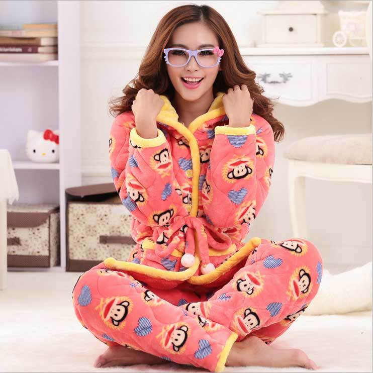        pyjama        - pijama feminino