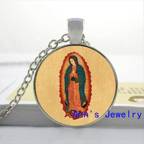 our_lady_of_guadalupe_round_stickers-rdf2718a804b34ca991eaa1a2c75bf4b8_v9waf_8byvr_512