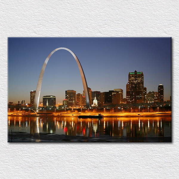 Canvas print painting st louis arch (a valuable travel city ) from a photo as a Festival gift ...