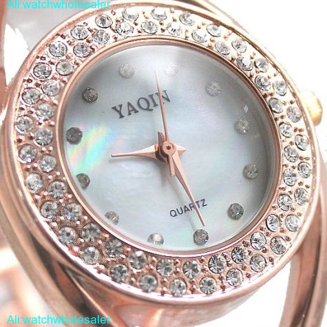 FW819A New White Dial Rose Gold Tone Band Rose Gold Tone Watchcase Fashion Watch