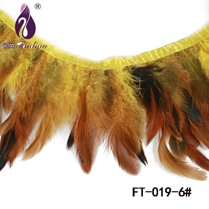 Gold Feathers Trim