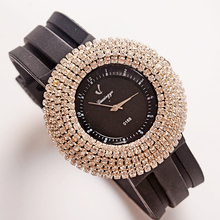 Venta como las tortas calientes mujeres relojes de lujo alta calidad moda lover relojes elegantes mujeres reloj de cuarzo