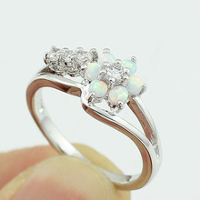 Wholesale Retai Tiny Cute White Fire Opal Stones Flower Women Opal Rings Size 5 6 5