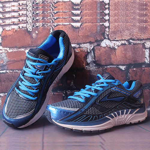 brooks dyad 7 donna oro