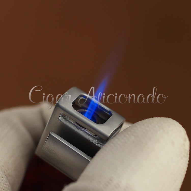 Cigar Lighter3