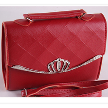 The 2015 summer hot hand small setting crown shoulder bag with handle three with adjustable shoulder strap