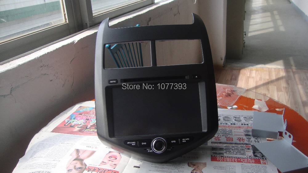 Spceial  dvd  gps, Bluetooth ipod, 3 g, Usb pip, Map, Sd   ( 800 * 480 )  CHEVEROLET 