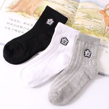 2016 Free Shipping Student Socks Kids Boys Girls Sport Socks Casual Cotton Simple Socks meias infantil sokken Black 3-11 Years