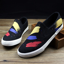 New arrival 2015 men flat sneakers graffiti print slip on canvas shoes driver mocassins breathable casual