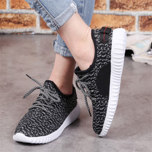 2016 New Europe and America Women Mesh Breathable Casual Shoes Lace-up Flat Chaussures Black Gray Red Green Woman’s Shoes