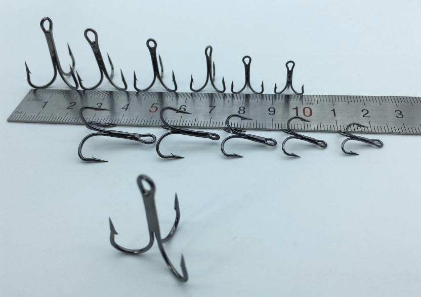 Details about   10~30pack Black Assorted Sharpened Treble Fishing Hooks High Carbon Steel Hook 