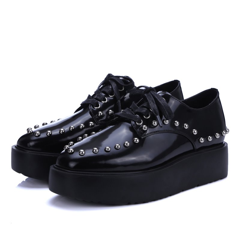 Genuine leather flat platform fashion women flats rivets lace up High quality Square Toe casual shoes Thick soles Heighten shoes
