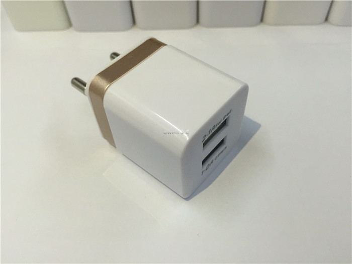  2.1A  USB 2 ()       iPhone 4  5  6   Sony T2 T3 C3  