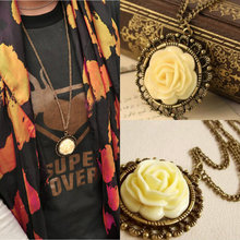 Vintage Womens Pendant Chain Flower Charm Fashion Chic Elegant Choker Retro Necklace Beauty Jewelry Party