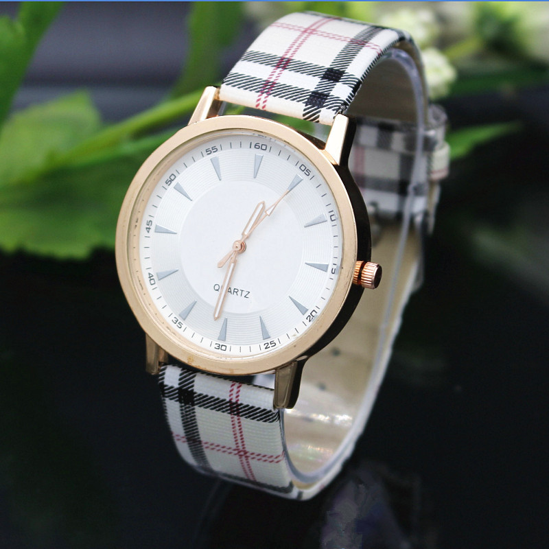 Watch women Fashion Quartz Watches Leather Sports Women Vintage relojes mujer watches Casual Dress Wristwatch relogios