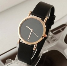 Hot 2015 Classics Pattern round watch women Casual Luxury Leather party Hour Crystals Quartz Women dress