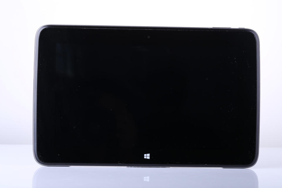 Windows 8.1  android4.4     3 g  10.6  ips 1366 x 768 bluetooth 2  / 32   