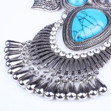 XL6145 Vintage Jewelry Women Necklace Tibetan Silver Plated Natural Turquoise Statement Necklace Crystal Chain Necklace Pendants