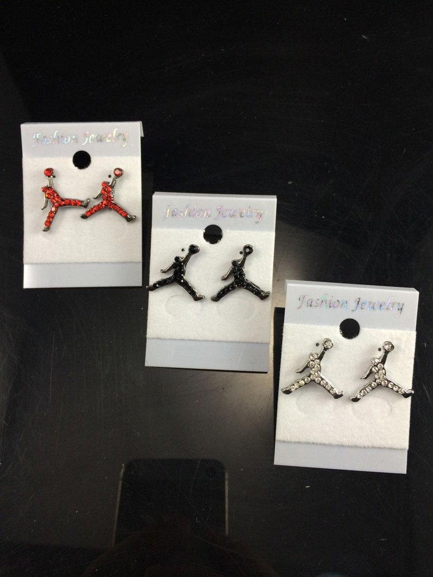 pendientes air jordan hombre pendientes air jordan hombre
