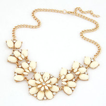  2015 Statement Necklaces Pendants for Women Maxi Collier Femme Resin Flower Gold Chain Choker Collares