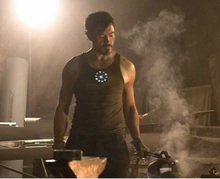 Luminous exclusive design Marvel T shirt The Avengers T shirts Iron Man Tony Stark High Quality