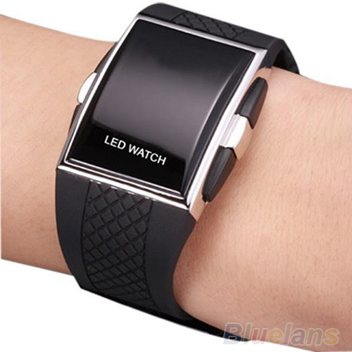 Men Women Casual Unisex White Black LED Digital Sports Wrist Watch Wristwatch Date Clock 1D4J