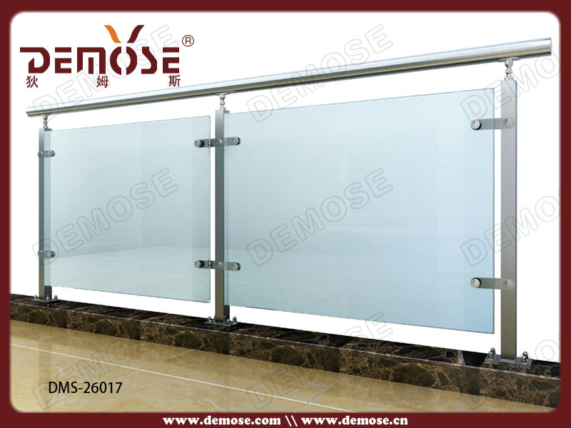 outdoor-glass-terrace-railing-demose-railing.jpg