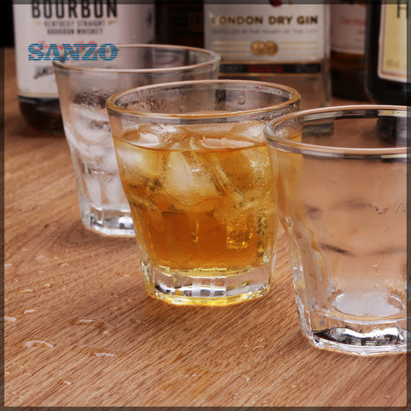 bar whisky glass 05